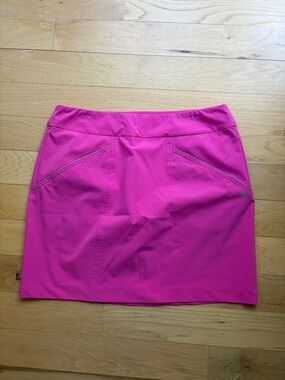 Hot Pink Women's Active Skort with Front Pocket Detail